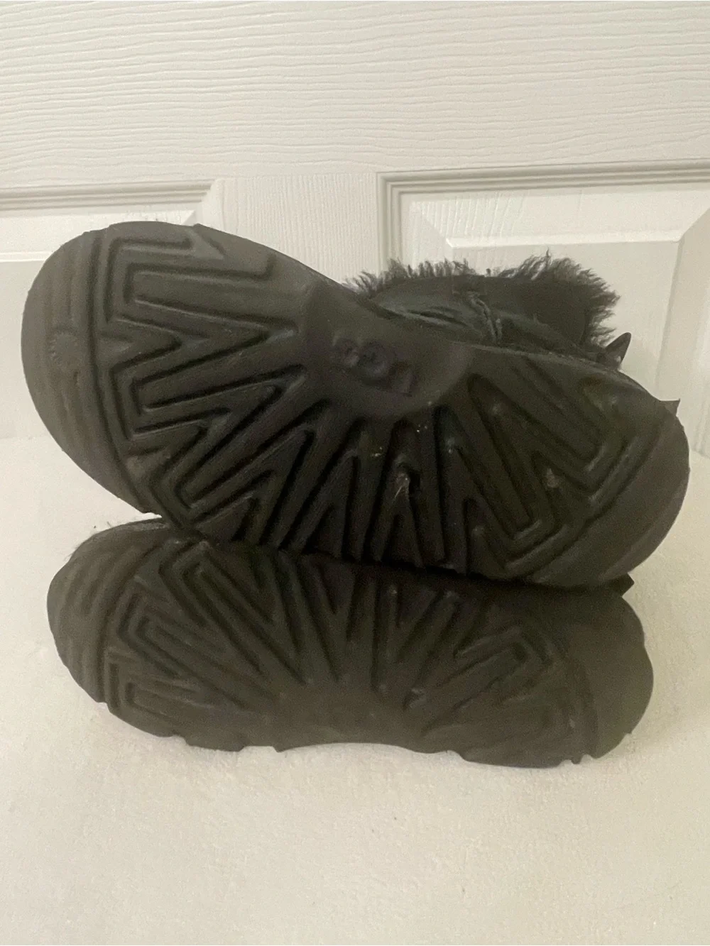 UGG Kids Black Shearling-Lined Winter Booties